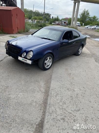 Mercedes-Benz CLK-класс 2.0 AT, 1997, 240 000 км