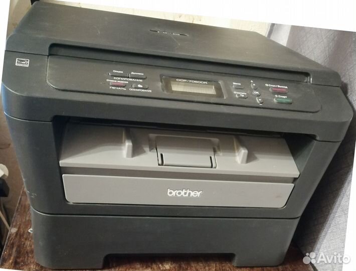 Лазерное мфу Brother DCP-7060DR