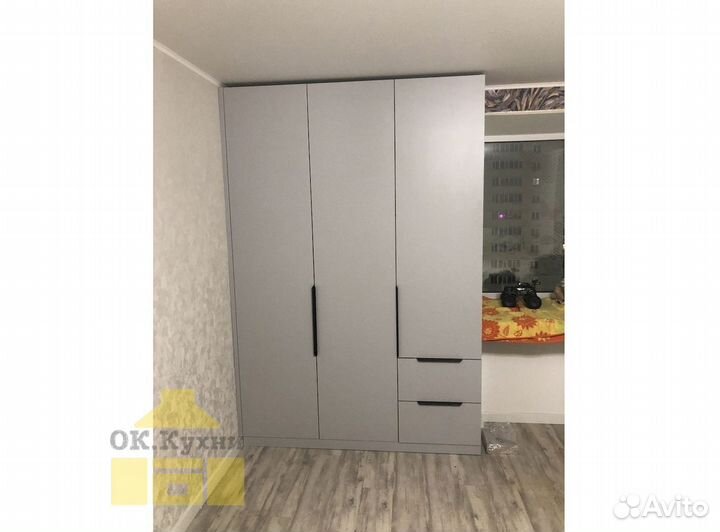 Шкафчик для ванной