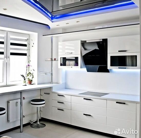 Прямой гарнитур от фабрики на заказ