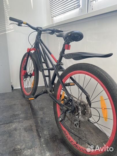 Велосипед Giant