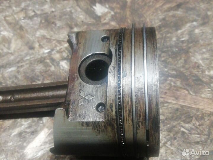 Поршень двс 4G64 mitsubishi galant 7 не gdi