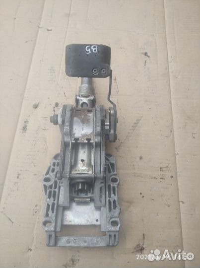 Рулевая колонка Volkswagen Passat B5