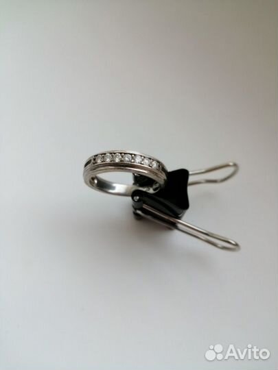 Серебряное кольцо
