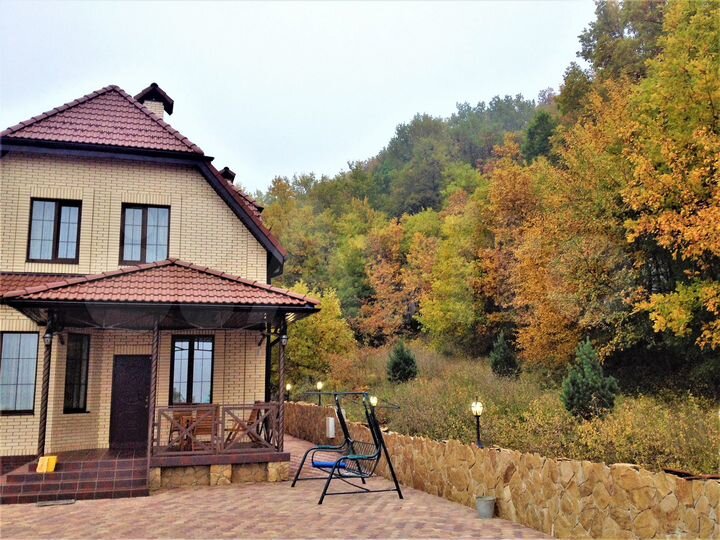 Дом 275 м² на участке 100 сот.