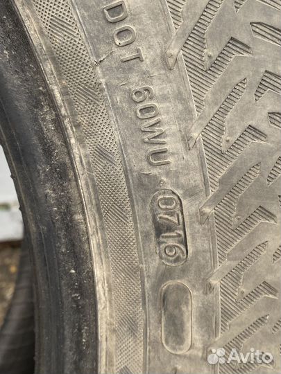 Nokian Tyres Hakkapeliitta 8 SUV 235/55 R19 105T