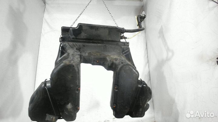 Бак топливный Volkswagen Phaeton, 2006