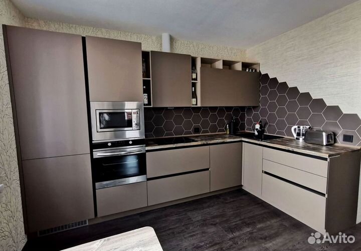 Современная кухня под ключ