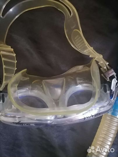 Маска с трубкой