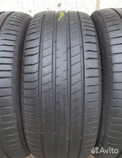 Michelin Latitude Sport 3 255/45 R20 110V