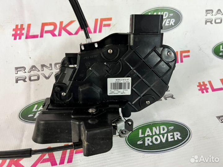 Замок боковой двери передний правый Land Rover
