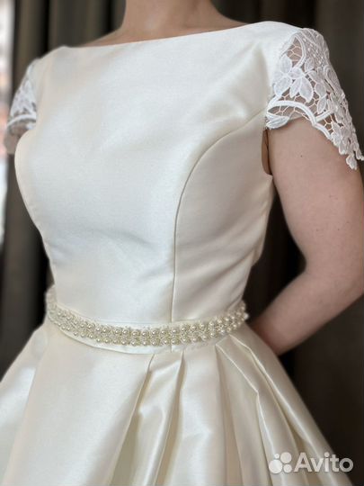 Свадебное платье 44 46 новое