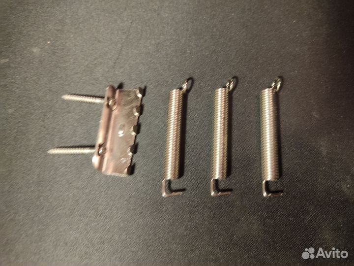 Двухопорное тремоло Stratocaster