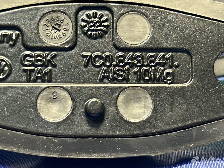 Направляющая сдвижной двери к Volkswagen Crafter 2