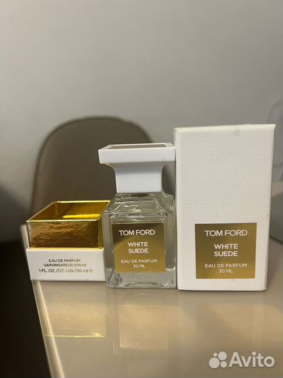 Парфюмерная вода TOM ford white suede