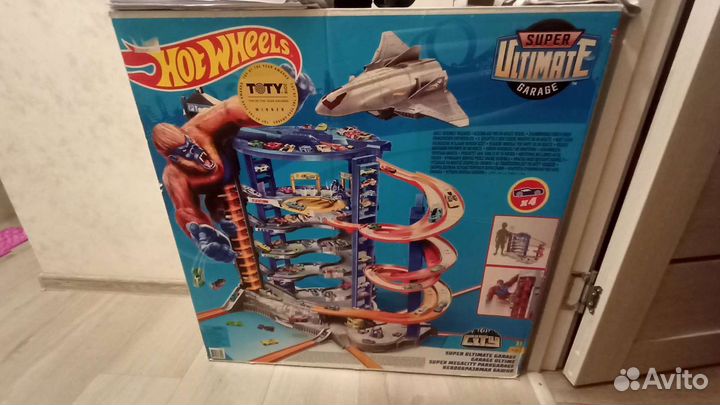 Hot wheels трек супергараж оригинальный