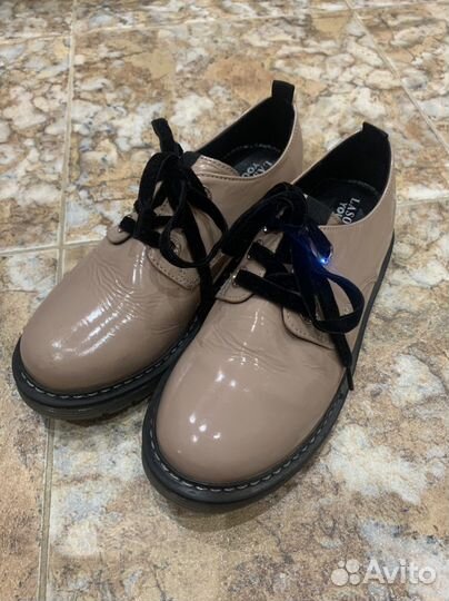 Ботинки для девочки 34