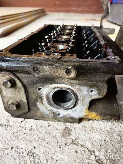 Головка цилиндров для 1.4 AXP гольф 4