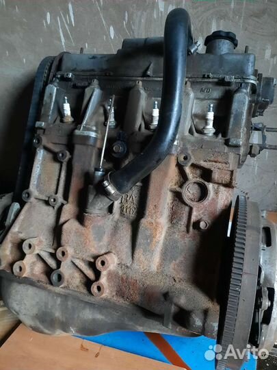 Двигатель ваз 11183