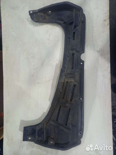 Нижний пыльник переднего бампера Tiida C11