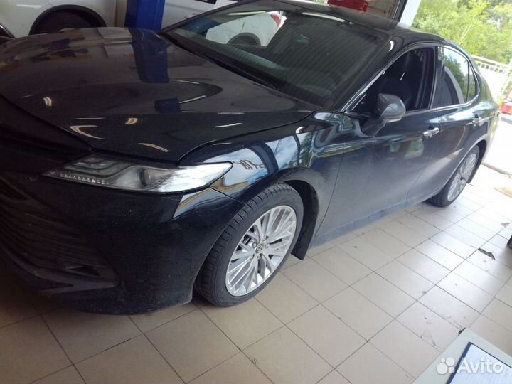 Лобовое стекло тойота сamry V70 с обогревом