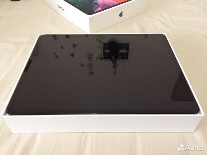 Планшет apple iPad pro 12.9 256 gb 2020