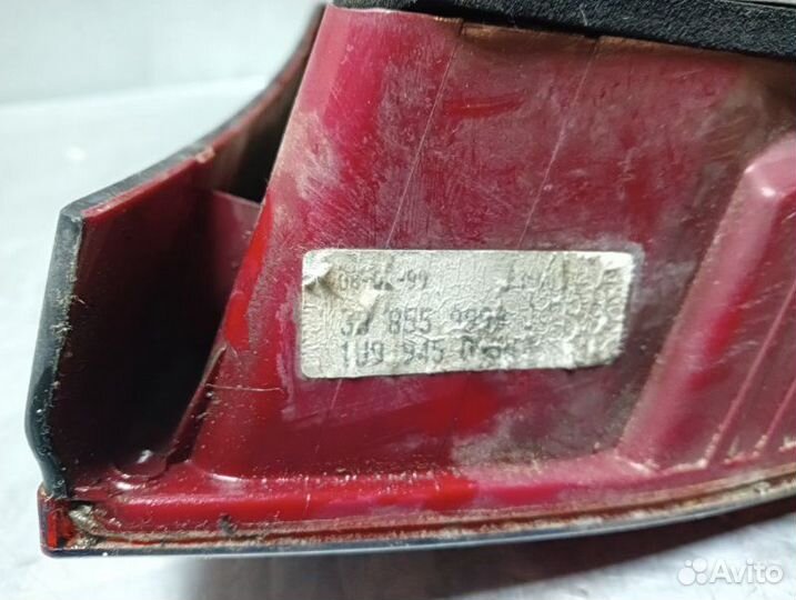 Фонарь задний левый Volkswagen Bora 1997-2005