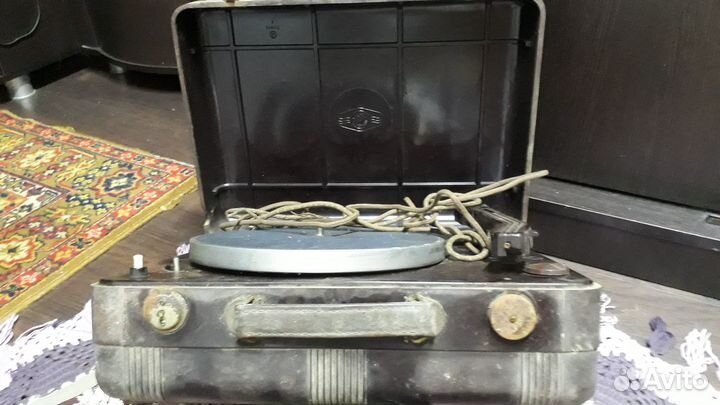 Проигрыватель Эльфа