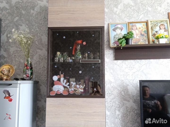 Шкаф навесной