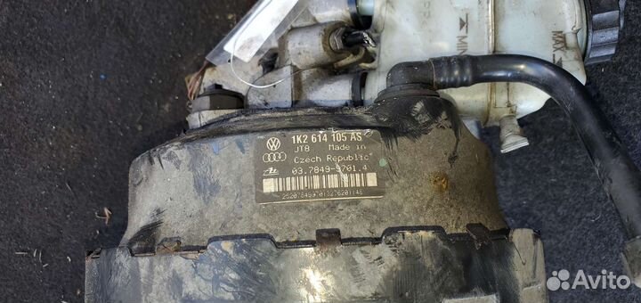 Вакуумный усилитель тормозов Skoda Octavia A5