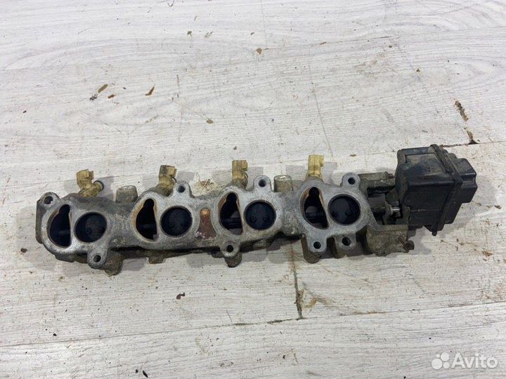 Коллектор впускной Ford Focus 1 Usa (98-05) седан