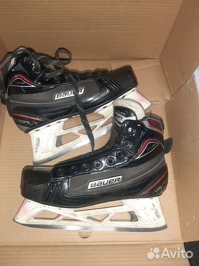 Коньки хоккейные вратарские 39р-р