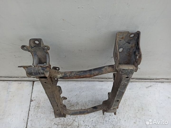 Балка подмоторная (подрамник)