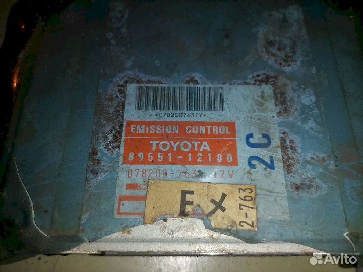 Блок управления двигателем 89551-12180 Toyota Cald