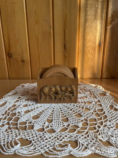 Подставка под чашки и стаканы. Тайланд