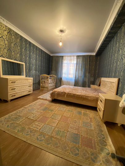 2-к. квартира, 90 м², 5/7 эт.