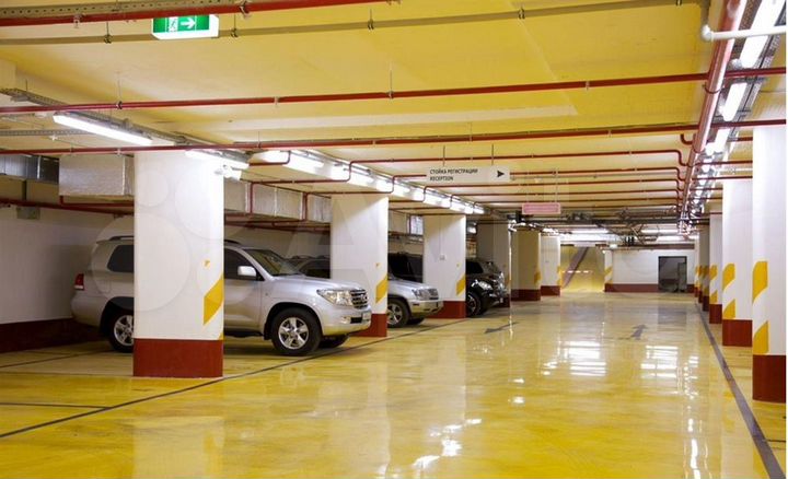 Машиноместо, 18 м²
