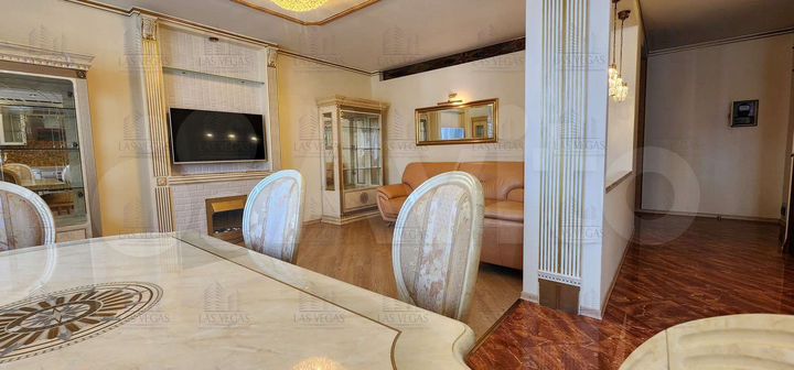 3-к. квартира, 106 м², 13/18 эт.