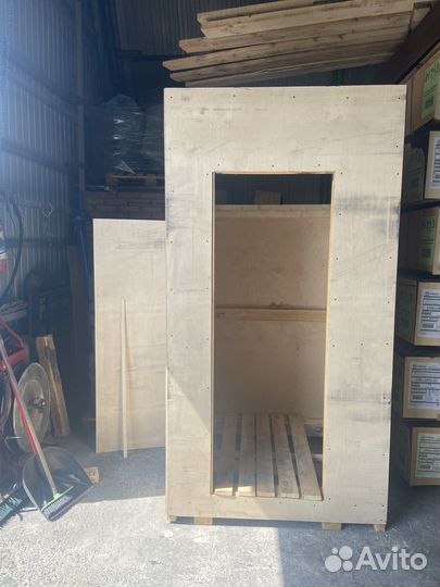 Продам корпус под уличный душ или туалет