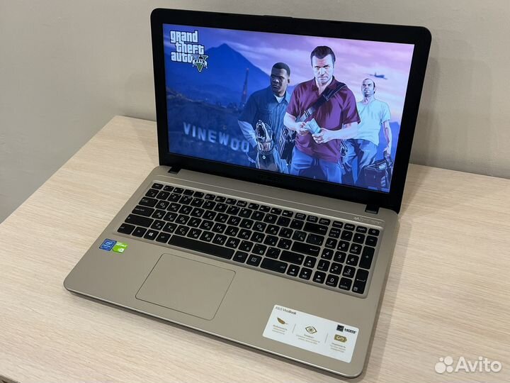 Игровой ноутбук Asus SSD/4ядра/920MX/гарантия