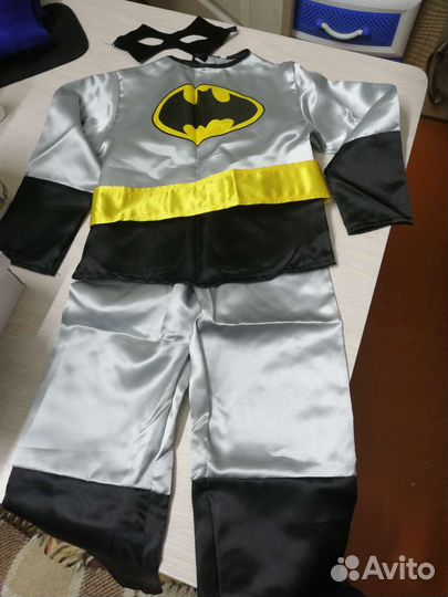 Новогодний костюм бетмен