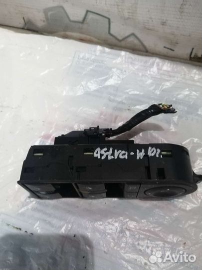 Блок управления стеклоподъемниками Opel Astra H