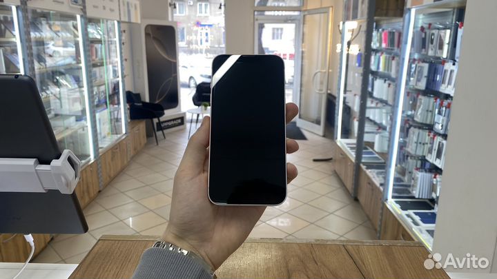 iPhone 13, 128 ГБ
