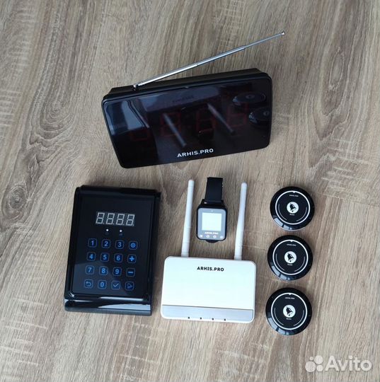 Кнопка вызова персонала, мастера / часы, пульт, та