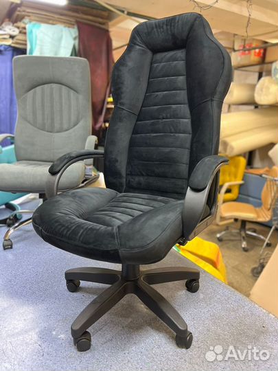 Компьютерное кресло