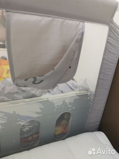 Защитный бортик для кровати 200