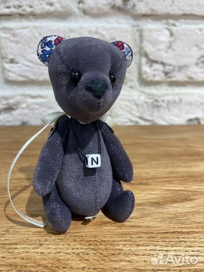 Медвежонок малыш