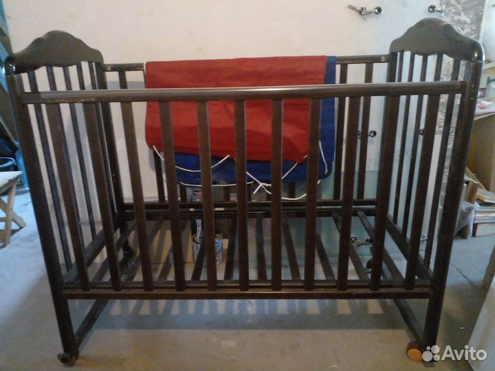 Детская прогулочная коляска