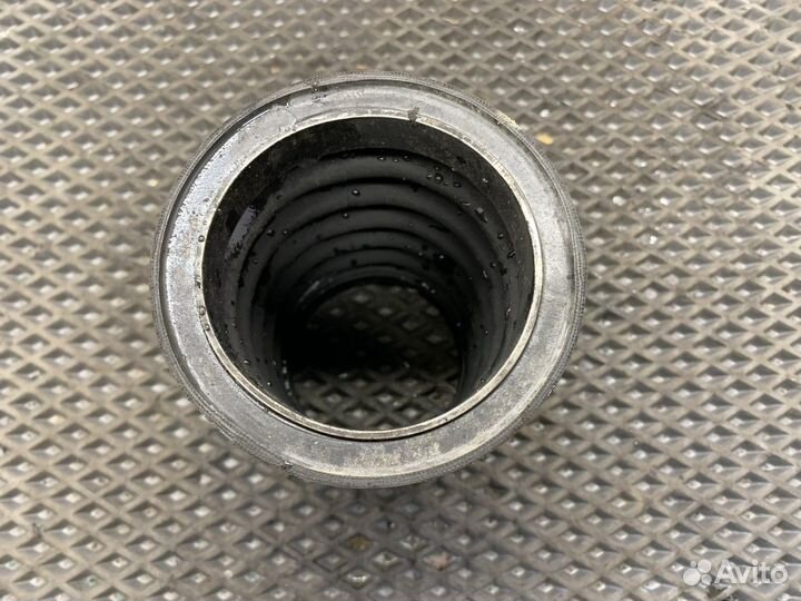 Патрубок интеркулера Renault T, Volvo FH, Volvo FM