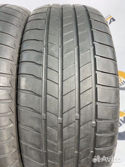 Bridgestone Turanza T005 215/55 R17